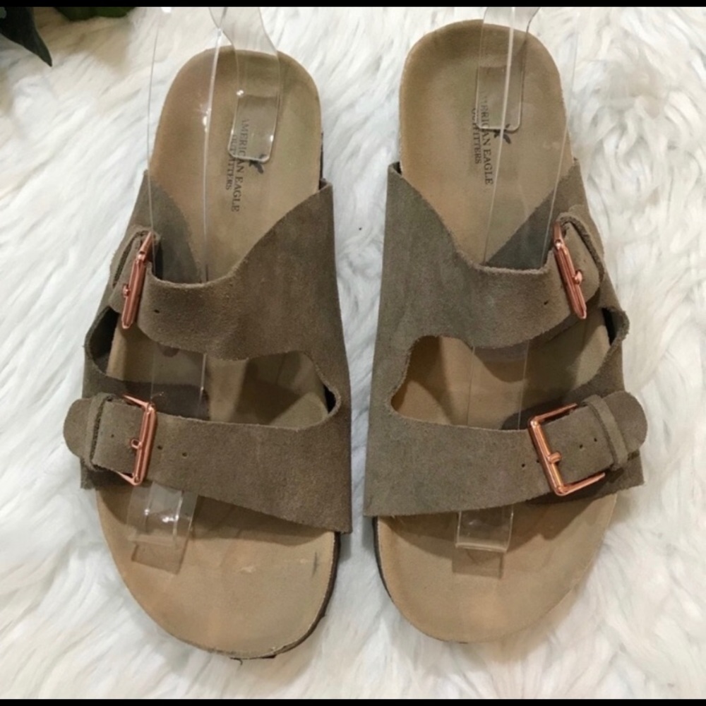 American Eagle Birkenstock type sandals